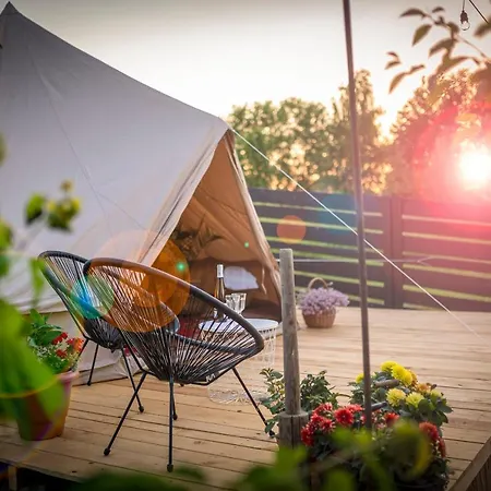 U Basi Glamping Guest house *
