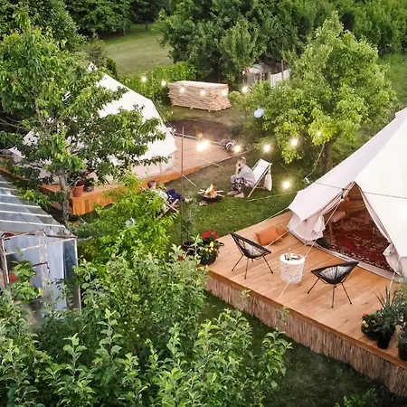 U Basi Glamping Гостевой дом